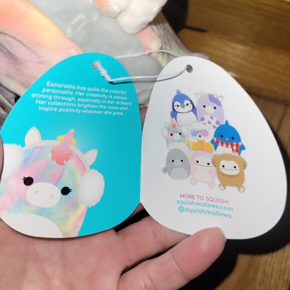 Squishmallows, Esmeralda the Unicorn - Picture 3 of 4
